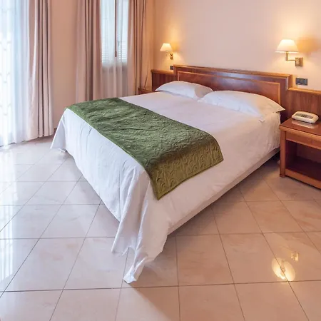 Bettina 3* Mergozzo