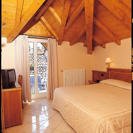 Bettina 3* Mergozzo