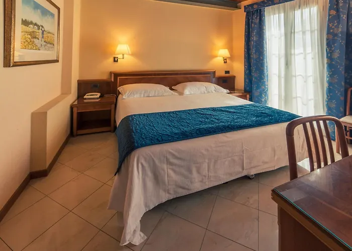 Bettina 메르고초